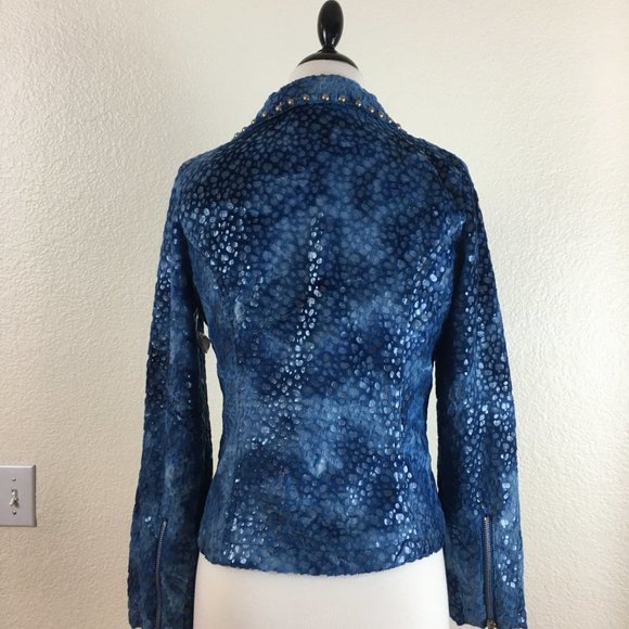 Moon Collection Live In California Faux Fur Jacket - Picture 2 of 8